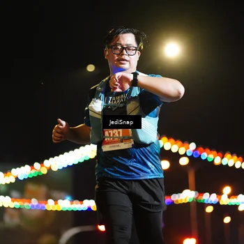 Runner Photo 4436388