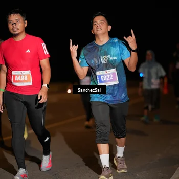 Runner Photo 4436400