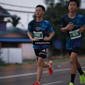 Runner Photo 4436405
