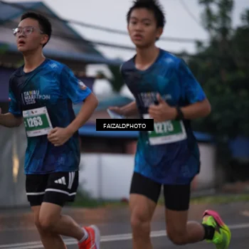 Runner Photo 4436434