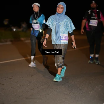 Runner Photo 4436452