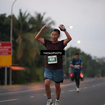 Runner Photo 4436473