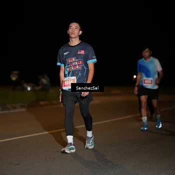 Runner Photo 4436526