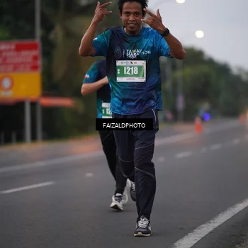 Runner Photo 4436669