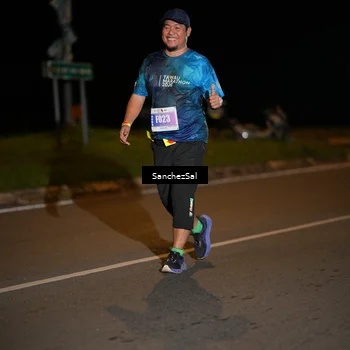 Runner Photo 4436704