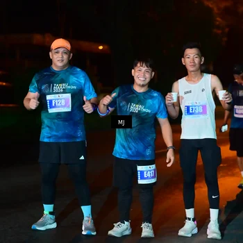 Runner Photo 4436745