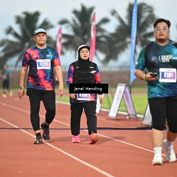 Runner Photo 4436748