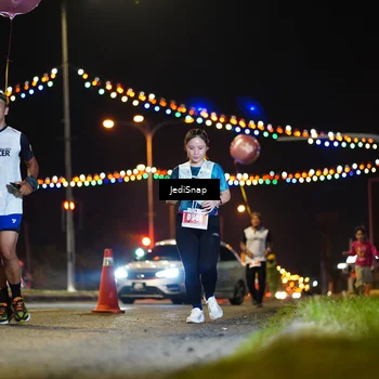 Runner Photo 4436789