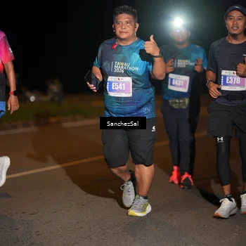 Runner Photo 4436830
