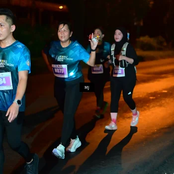 Runner Photo 4436836
