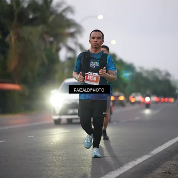 Runner Photo 4436968