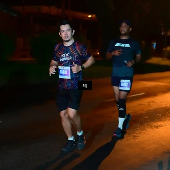 Runner Photo 4436992