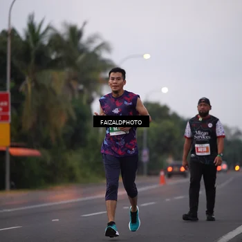 Runner Photo 4436994
