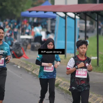 Runner Photo 4437002