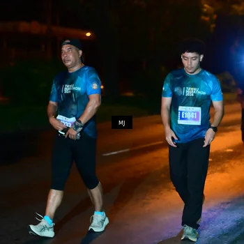 Runner Photo 4437097