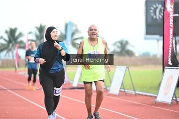 Runner Photo 4437194