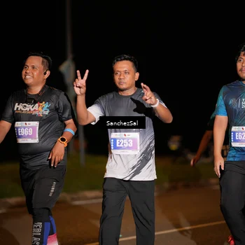 Runner Photo 4437304