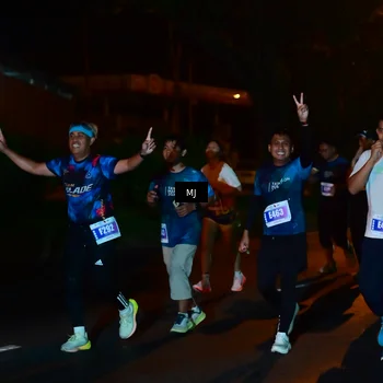 Runner Photo 4437352