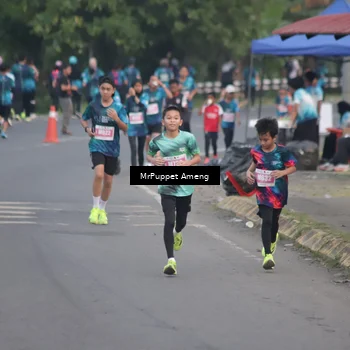 Runner Photo 4437363