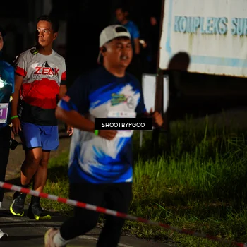 Runner Photo 4437365