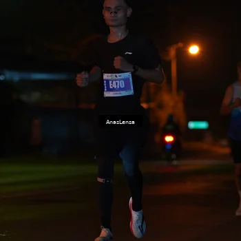 Runner Photo 4437368