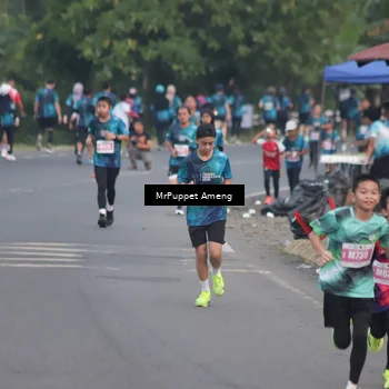 Runner Photo 4437410
