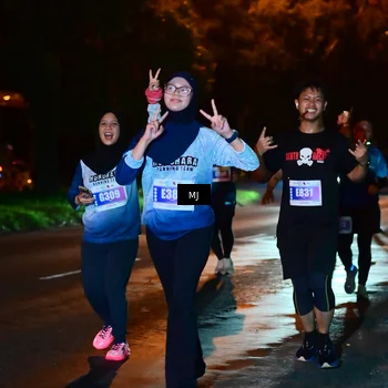 Runner Photo 4437448