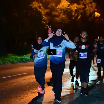 Runner Photo 4437449