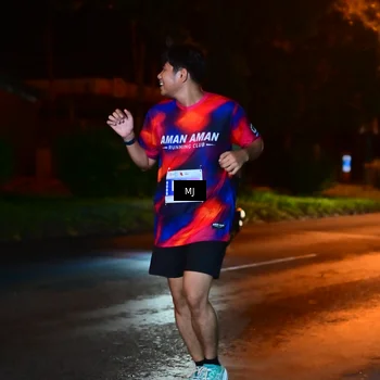 Runner Photo 4437453