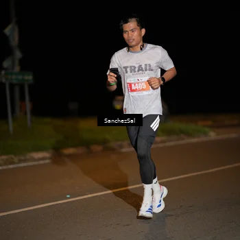 Runner Photo 4437455