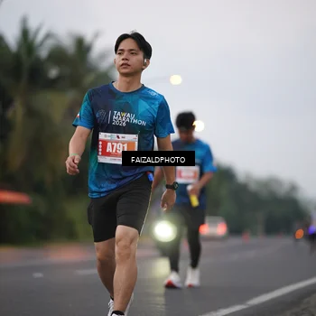 Runner Photo 4437482