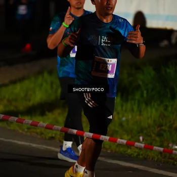 Runner Photo 4437515