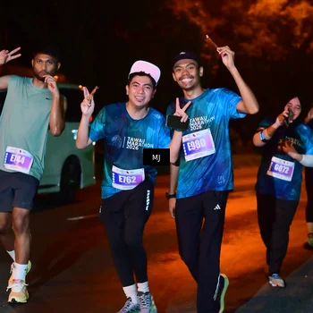 Runner Photo 4437621