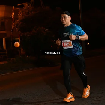 Runner Photo 4437677