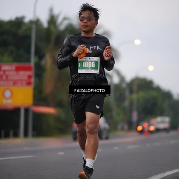 Runner Photo 4437727