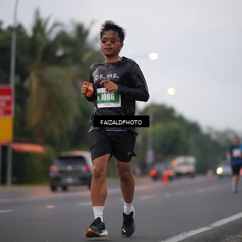 Runner Photo 4437736