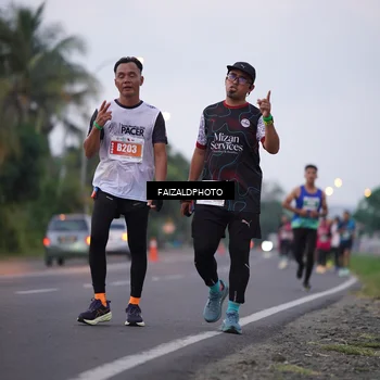 Runner Photo 4437835