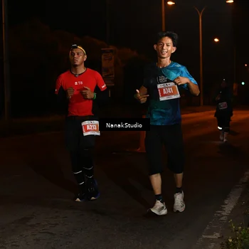 Runner Photo 4437880