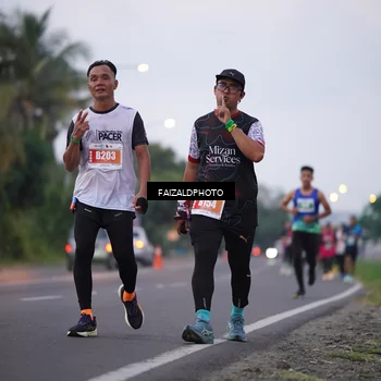 Runner Photo 4437881