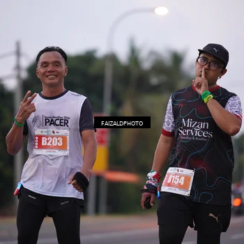 Runner Photo 4437890