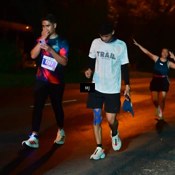 Runner Photo 4437946