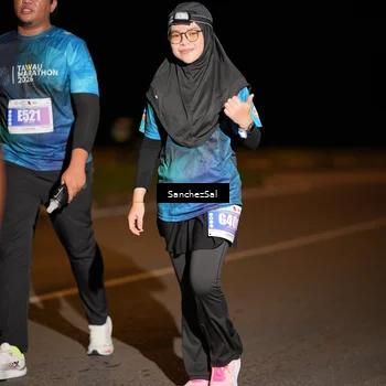 Runner Photo 4437949