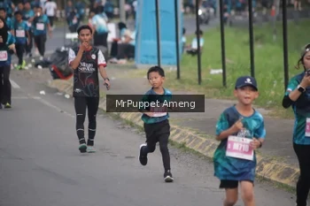 Runner Photo 4437988