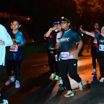 Runner Photo 4438038
