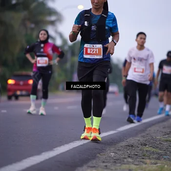 Runner Photo 4438053