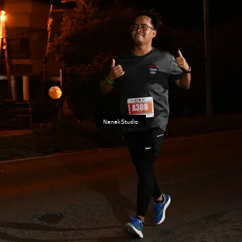Runner Photo 4438076
