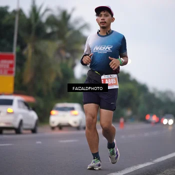 Runner Photo 4438187