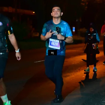 Runner Photo 4438228