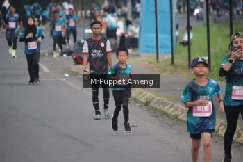 Runner Photo 4438248