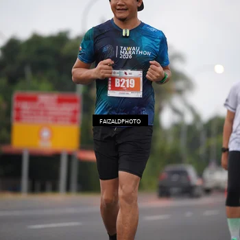 Runner Photo 4438263